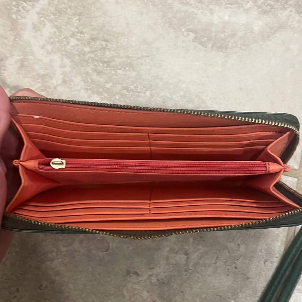 Fossil good preowned
